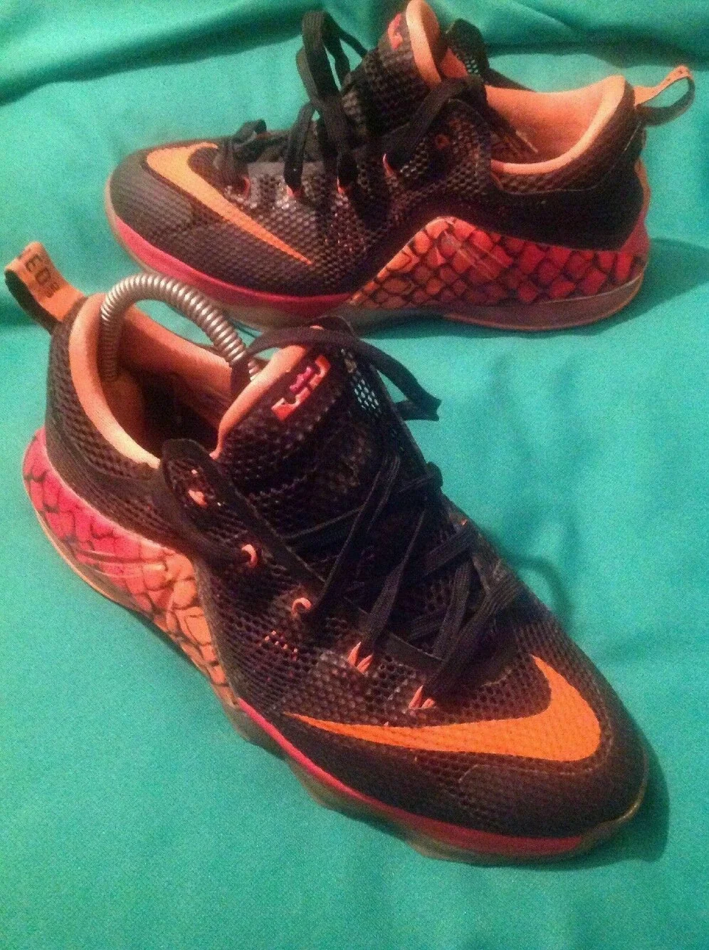 NIKE LEBRON 12 XII BOYS LOW BLACK SILVER ORANGE SNEAKERS 744547-004 SZ 6Y